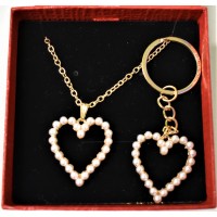 Koλιέ με μπρελόκ σε συσκευασία δώρου F0-416-1